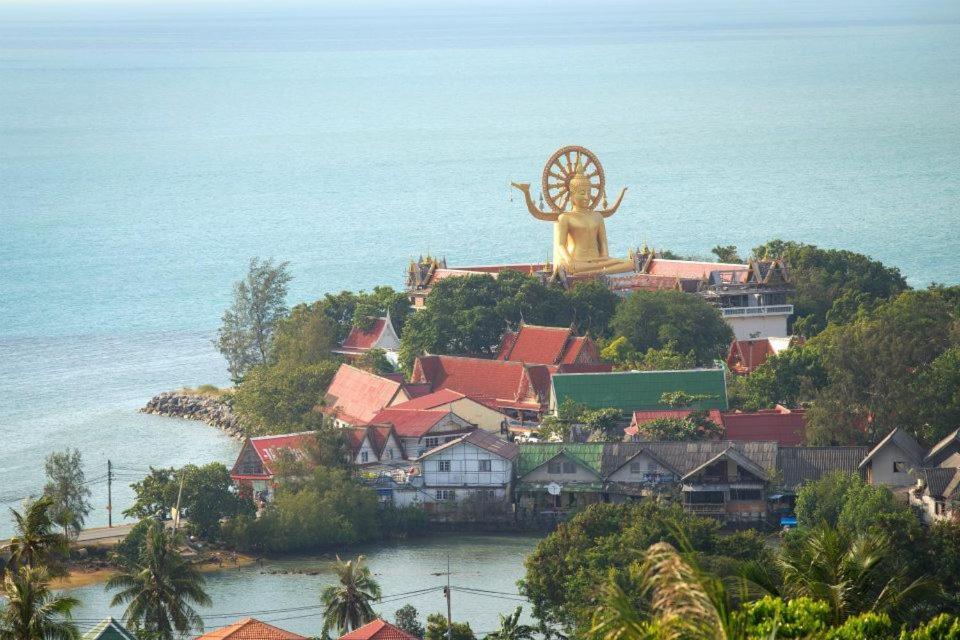 Family Stunning Seaview Great Location *