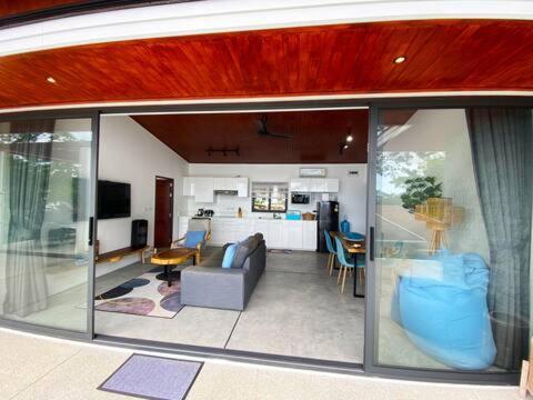 Villa Chaweng Modern - Private Pool 3bd Private Pool Ban Ko Khwan