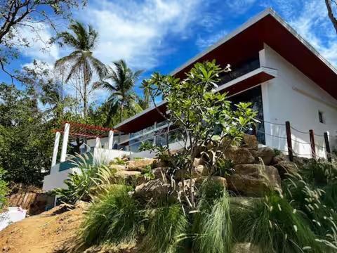 Chaweng Modern - Private Pool 3bd Private Pool Villa