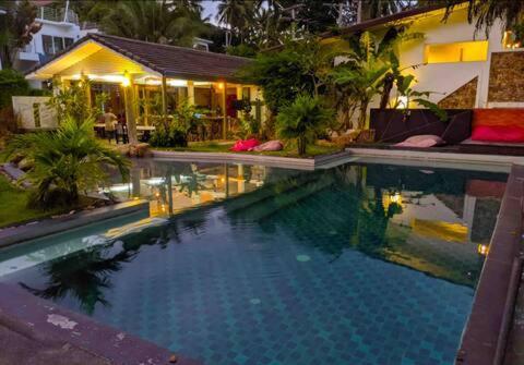 Chaweng Modern - Private Pool 3bd Private Pool * Ban Ko Khwan
