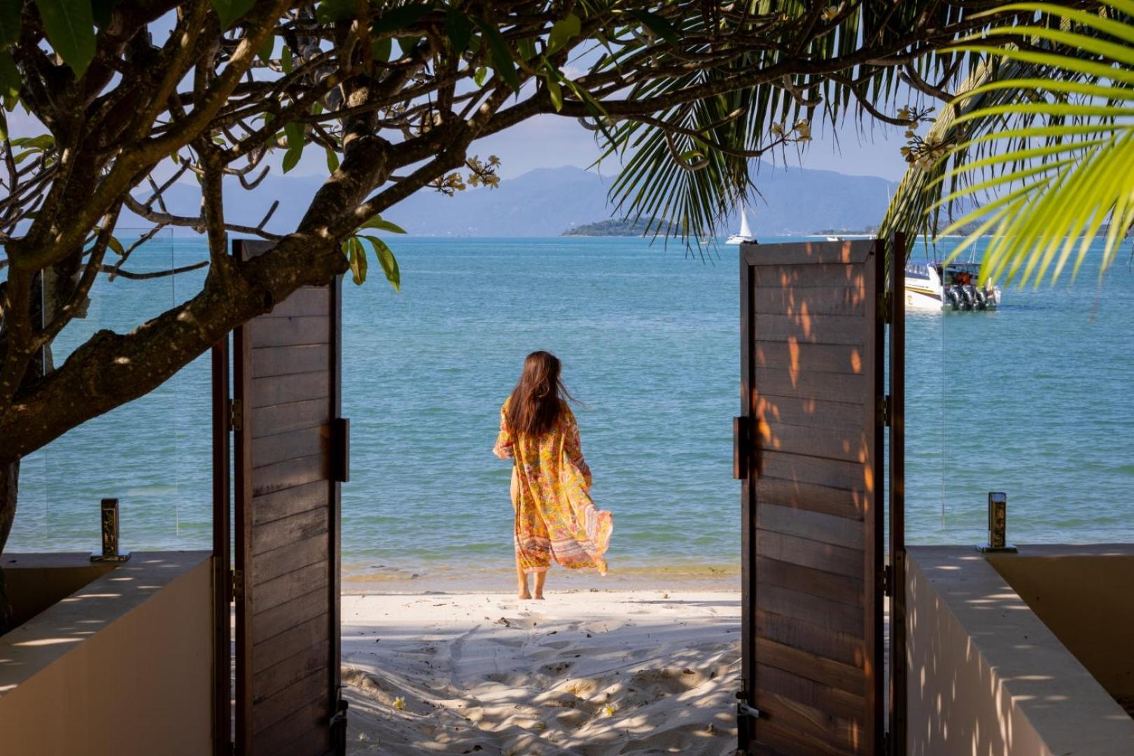 Bacaya Beachfront Vila