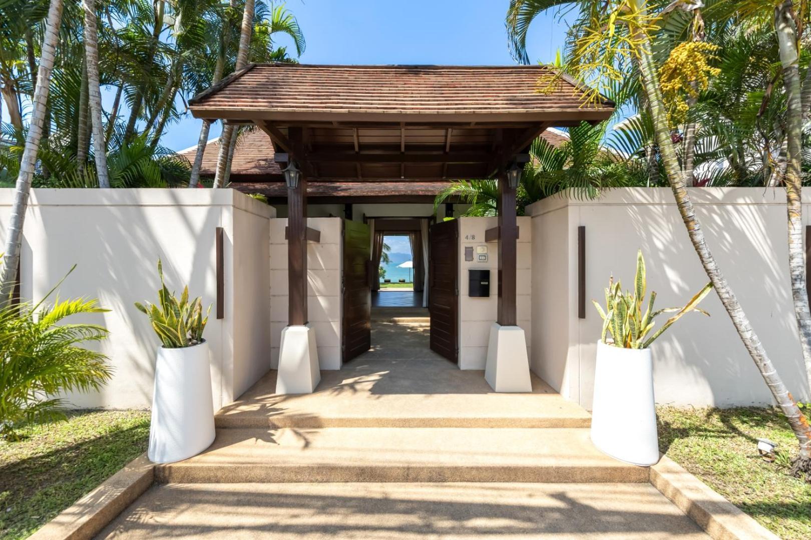 Bacaya Beachfront