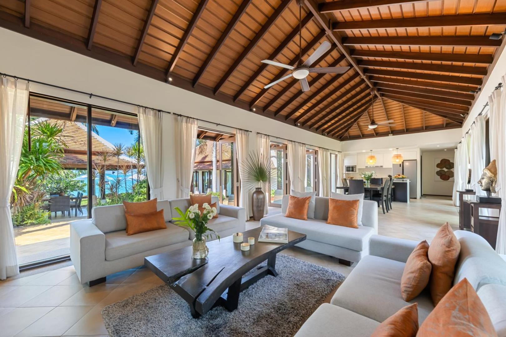 Vila Bacaya Beachfront