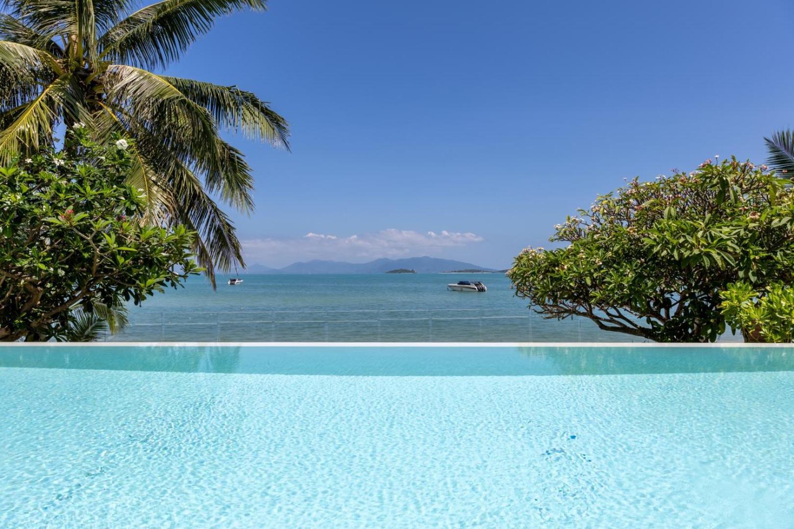 Vila Bacaya Beachfront Pantai Bangrak