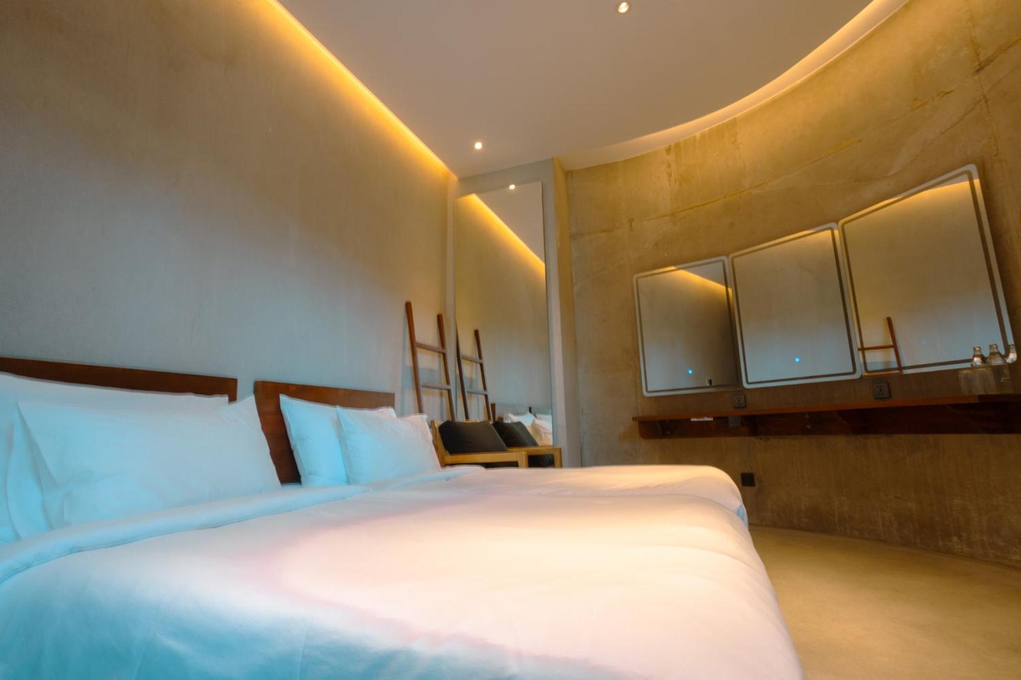 Hotel Vows Beachfront 3*