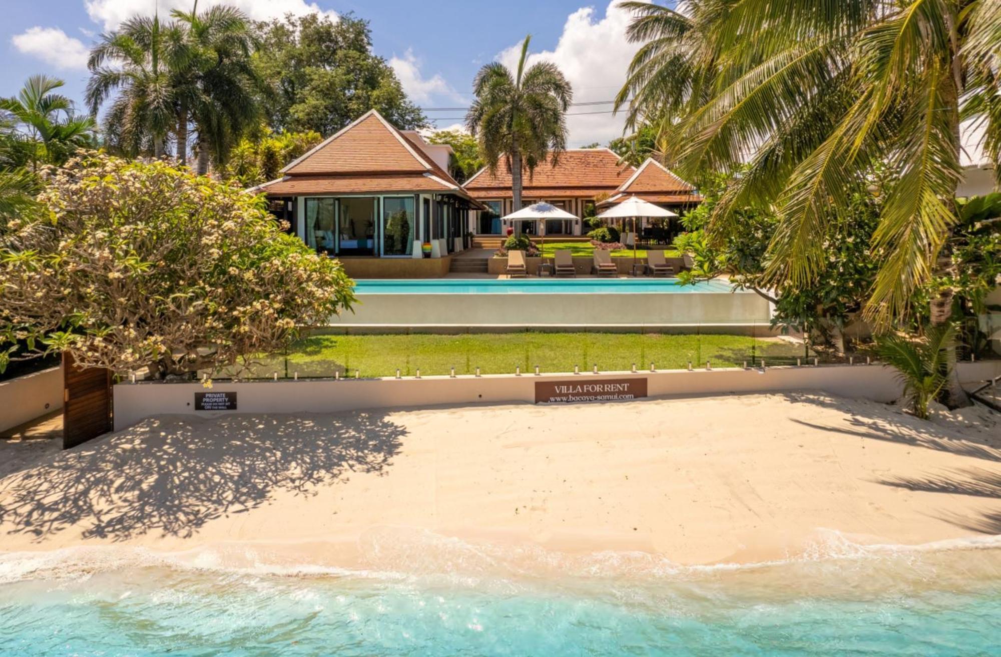 Bacaya Beachfront Vila Pantai Bangrak