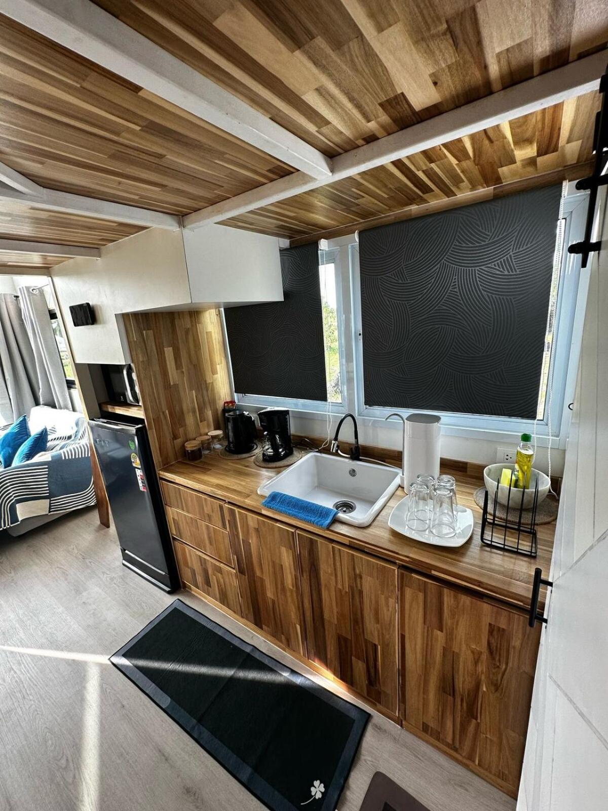 Beachfront Tiny House, Koh Samui, Thailand By Thaniie * Amphoe Koksamui