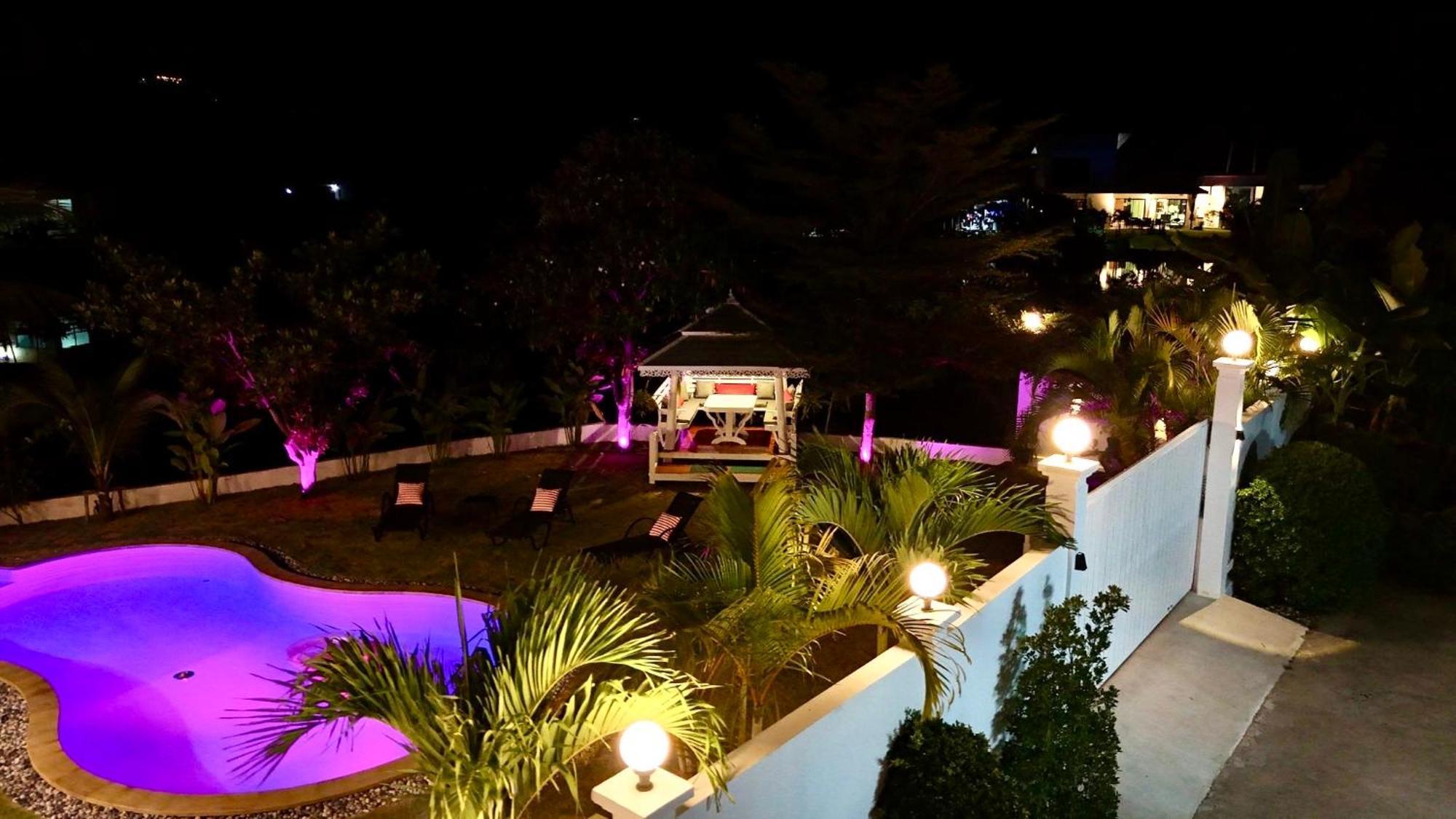 La Luna Villa