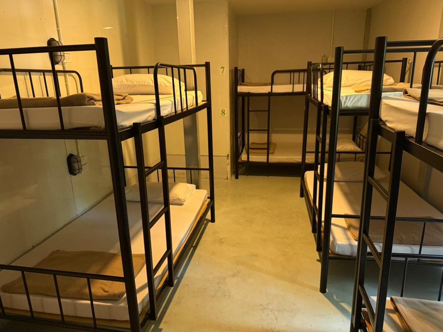 Hostel Yp *