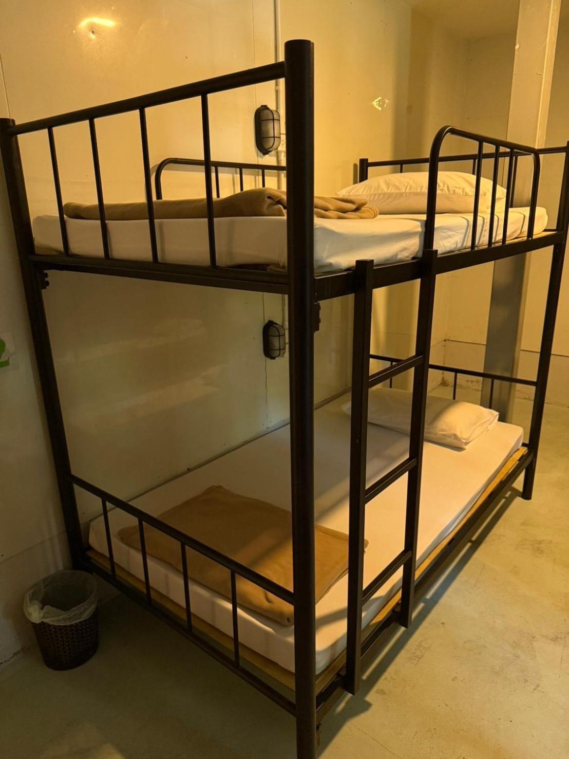 Hostel Yp *