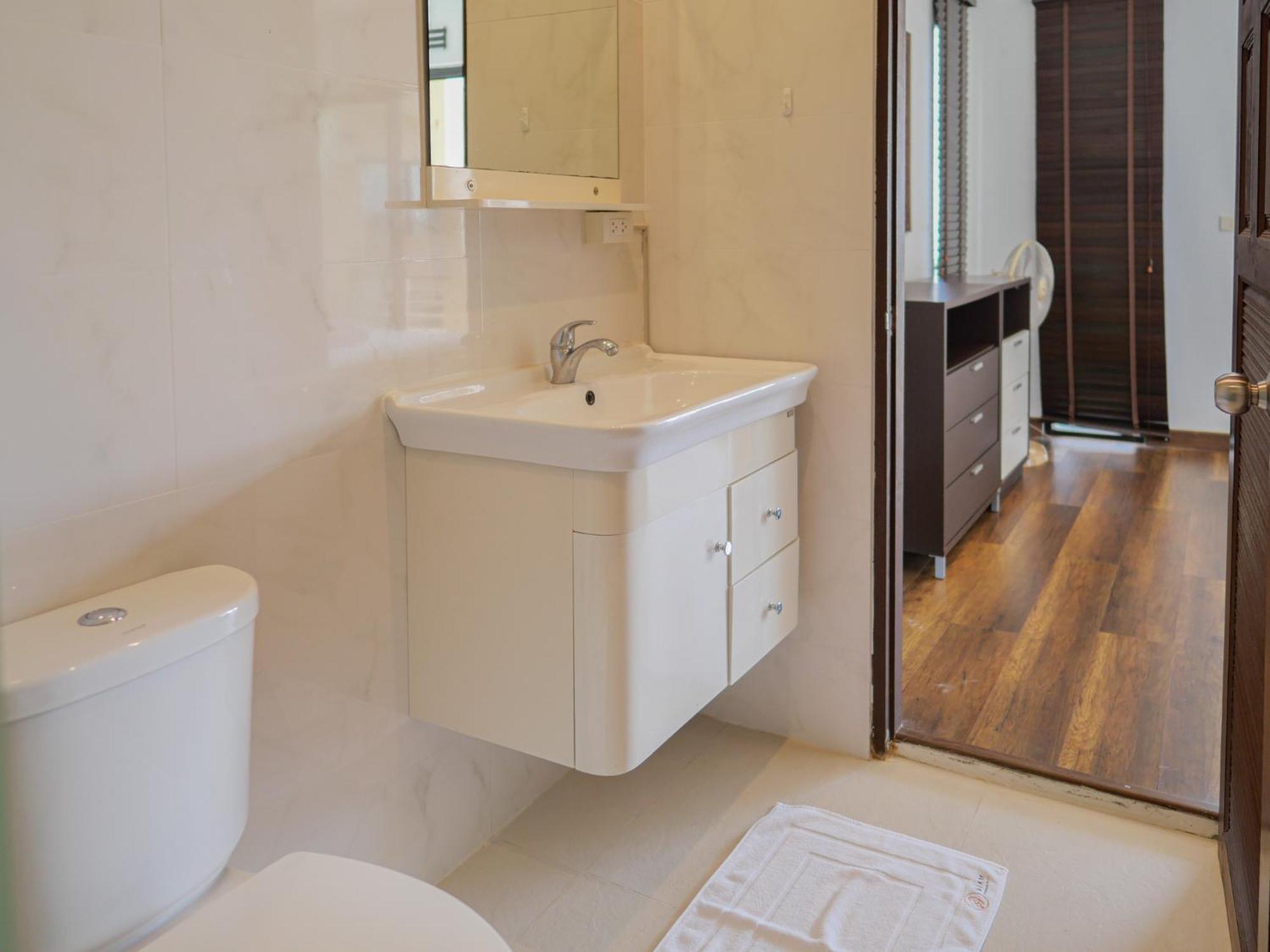 Apartment Blue Ocean 2Br Apartment Chaweng Hill Ban Ko Khwan