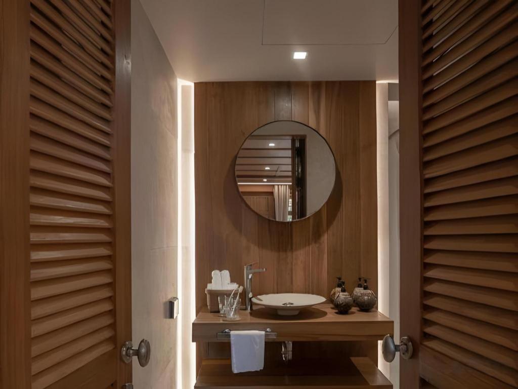 The - Lamai Village Hotel 4*