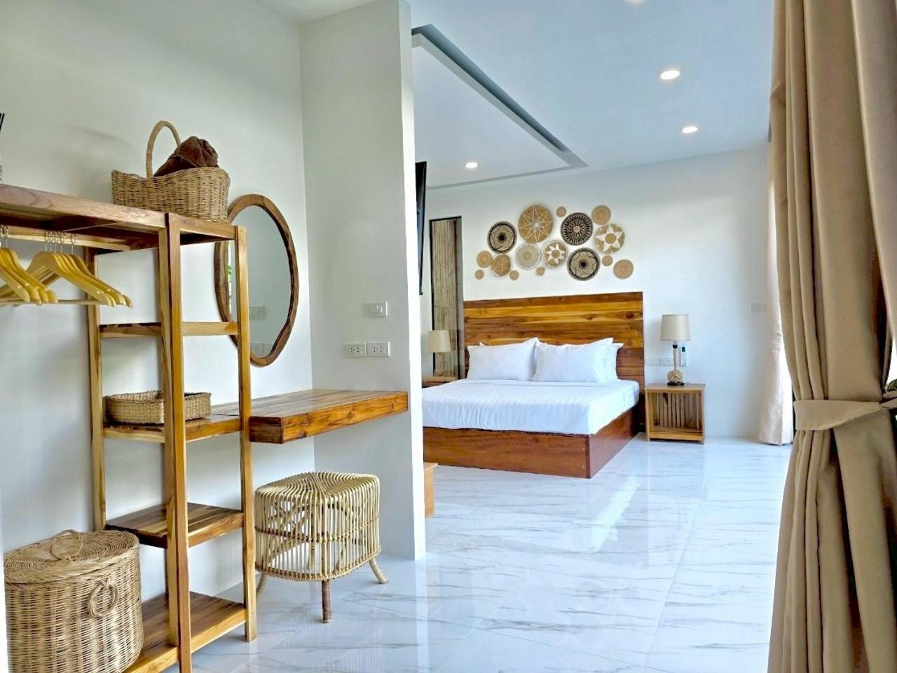 Ubox Samui -