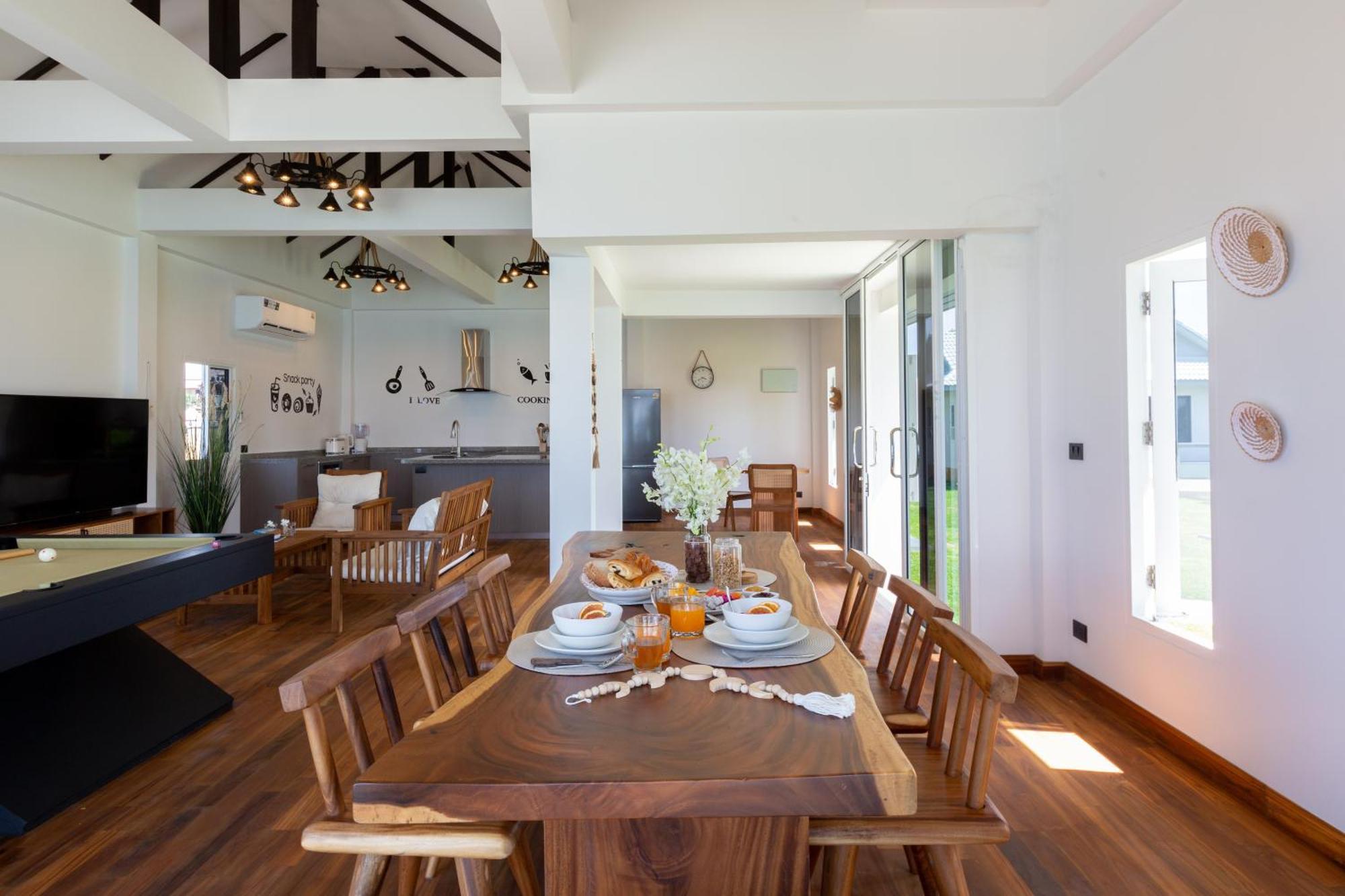 Danisam Estate 4br Sunset Front & Pool Thong Son Beach