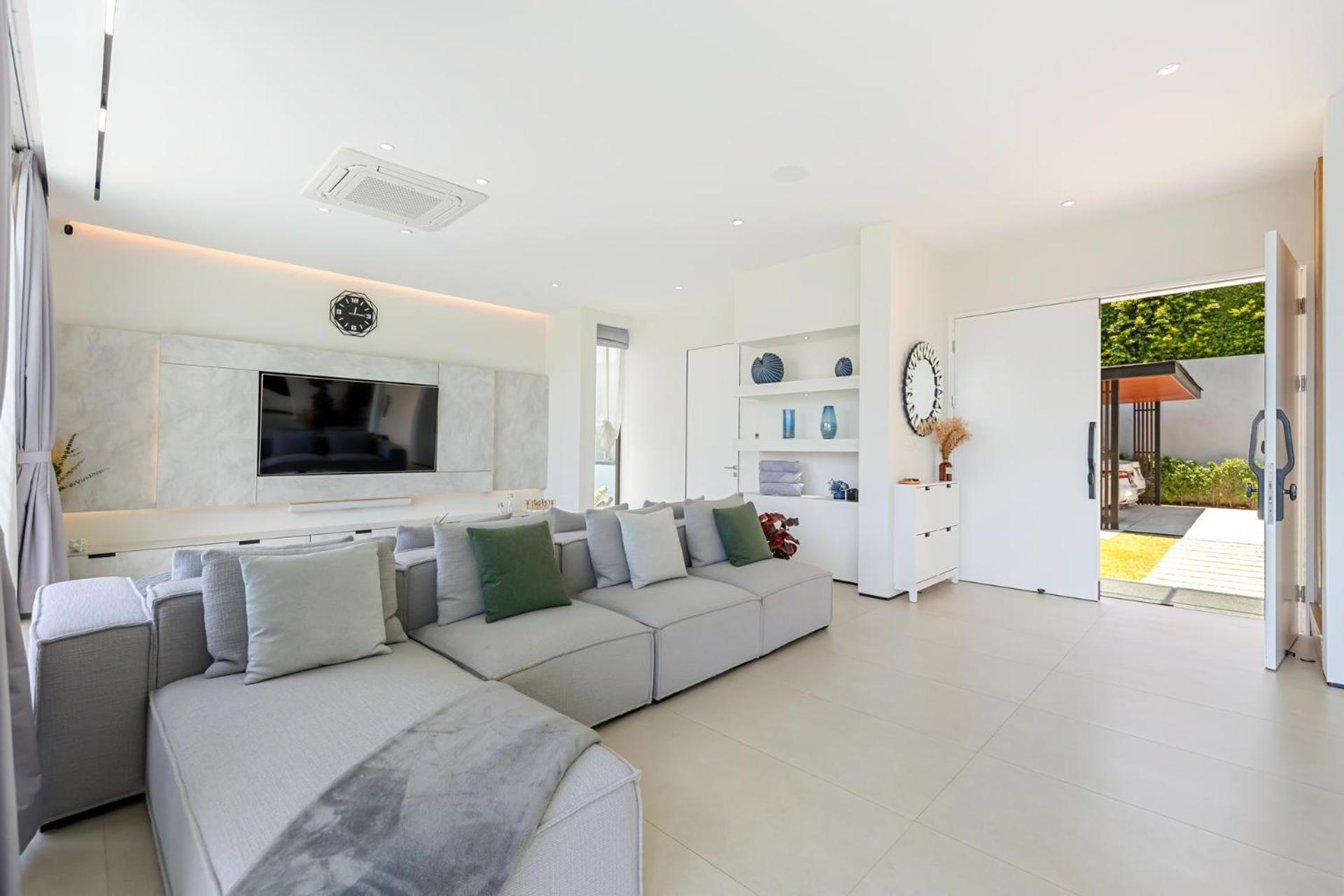 4 Bed Sea View With Breakfast - Kbr32