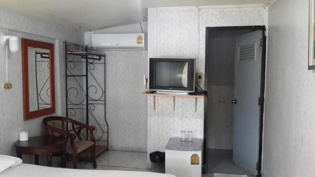 Jinta Nathon Hotel