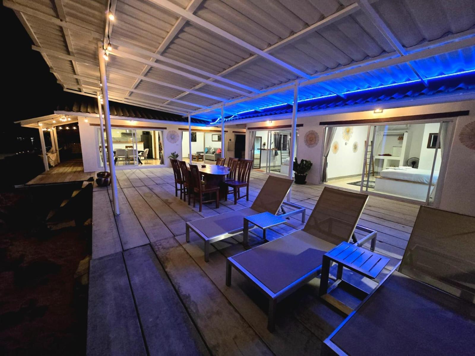 Villa -20 Percent Off! Private Front House Sunset *