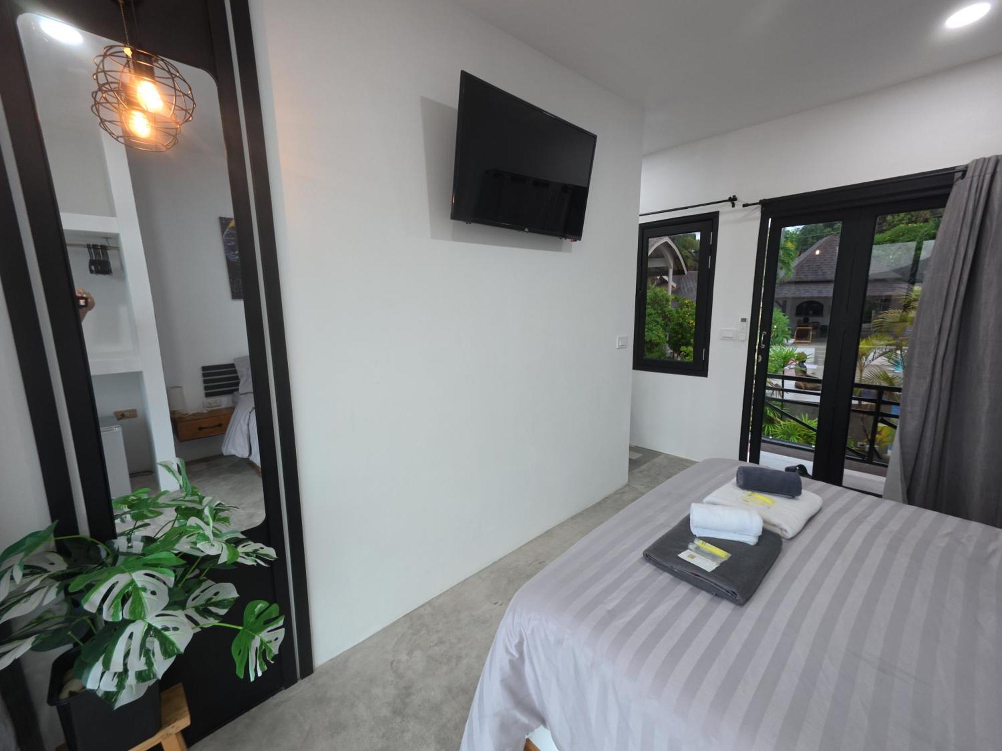 White Lagoon Aparthotel