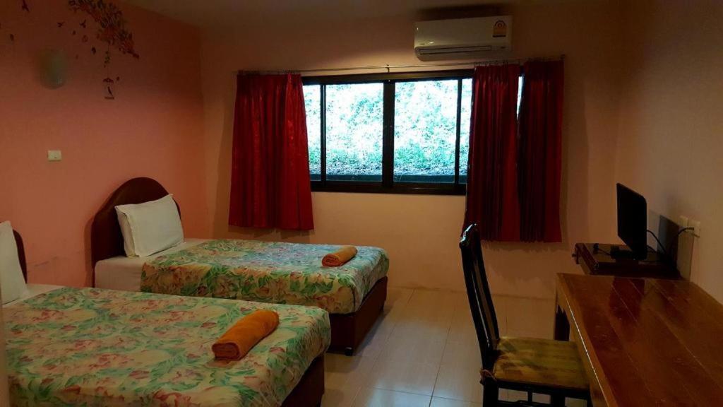 Baan Suan Sook Resort 2*