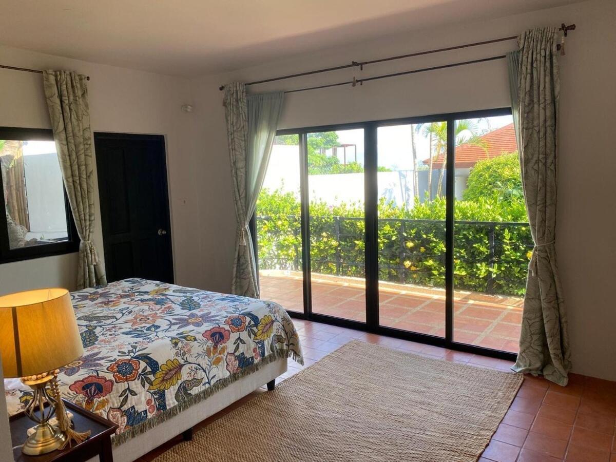 Villa Beautiful Garden 3 Bedroom Close To *