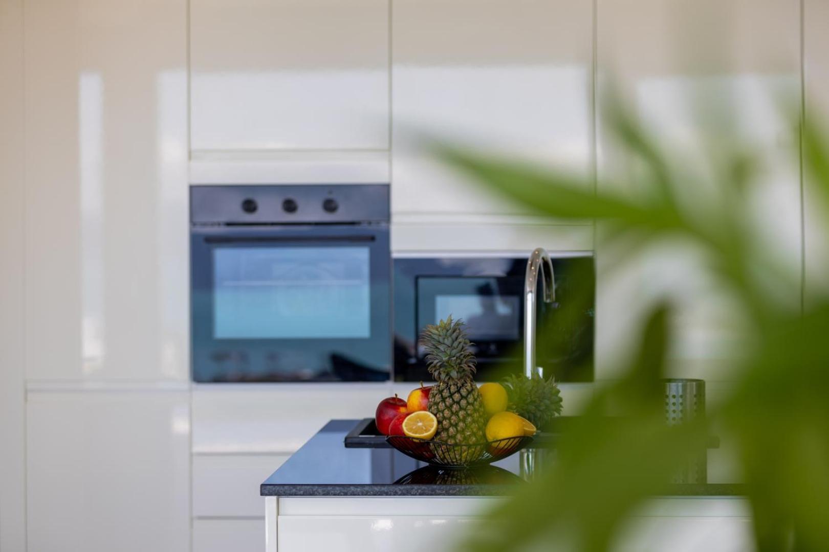 Luxury 5 Bedroom Modern Villa! Kbr17