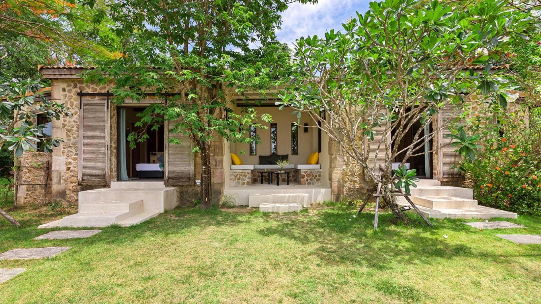 Villa Breathtaking Koh Koon - Provence Meets The East Sleeps 14 Adults 8 Kids Chaweng (Koh Samui)