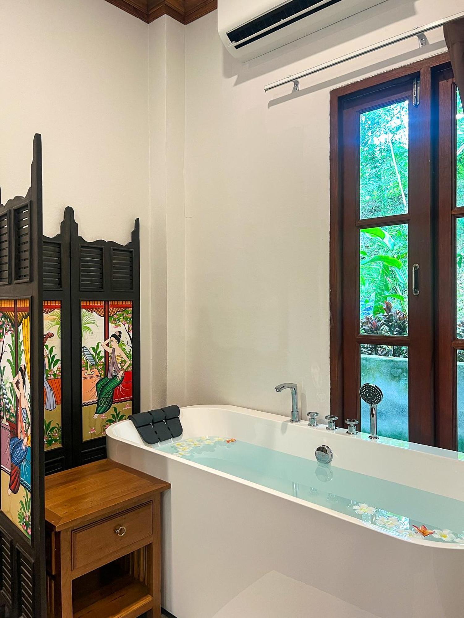 Hotel Cascade Tara