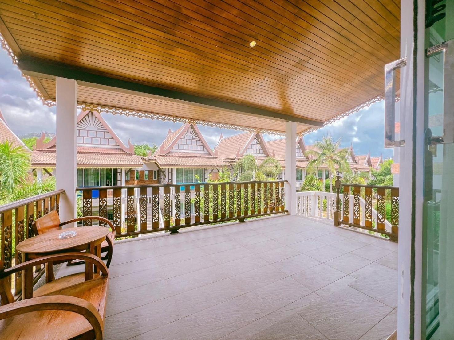 Hotel Aura Samui 4*
