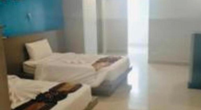 P.f Mansion Hotel 2*