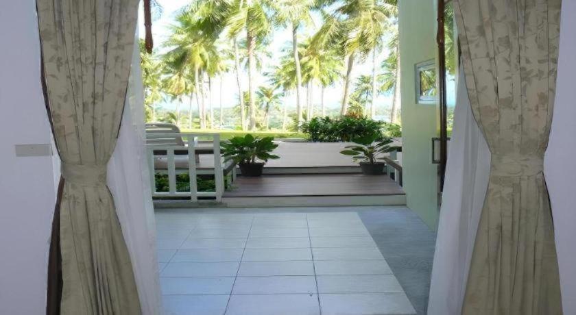 Grand Hill Resort