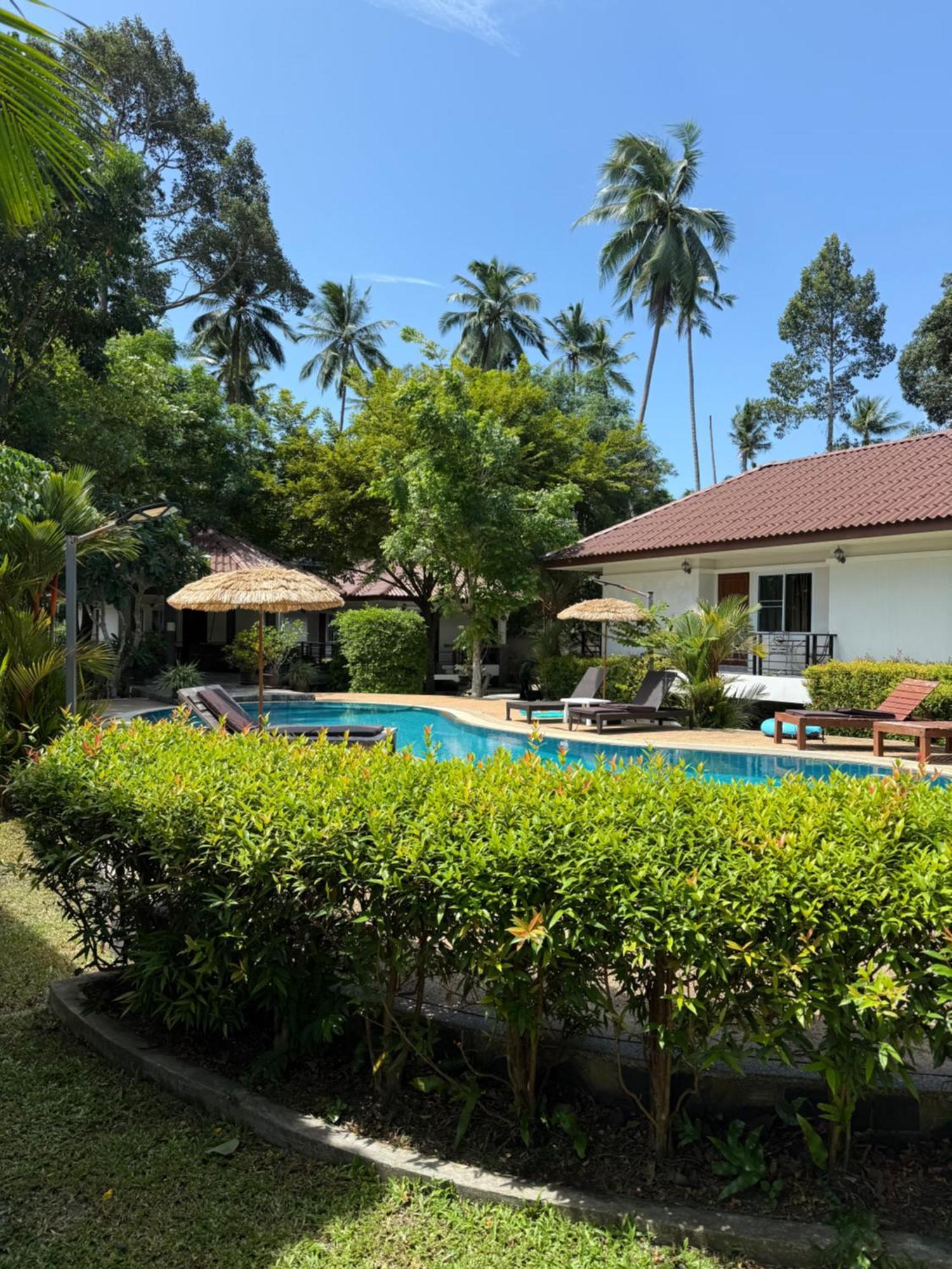 Olivia Village Pool