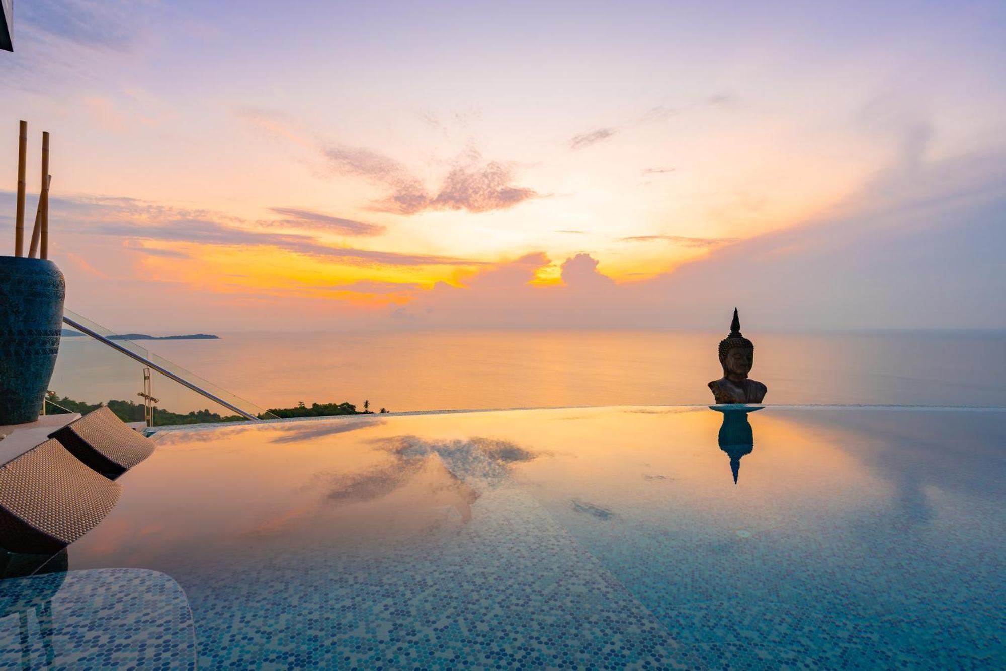 Seawadee - Luxurious, Award-winning Design With Amazing Panoramic Seaview Villa *