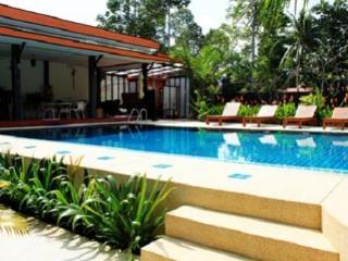 Resort Baan Rom Mai