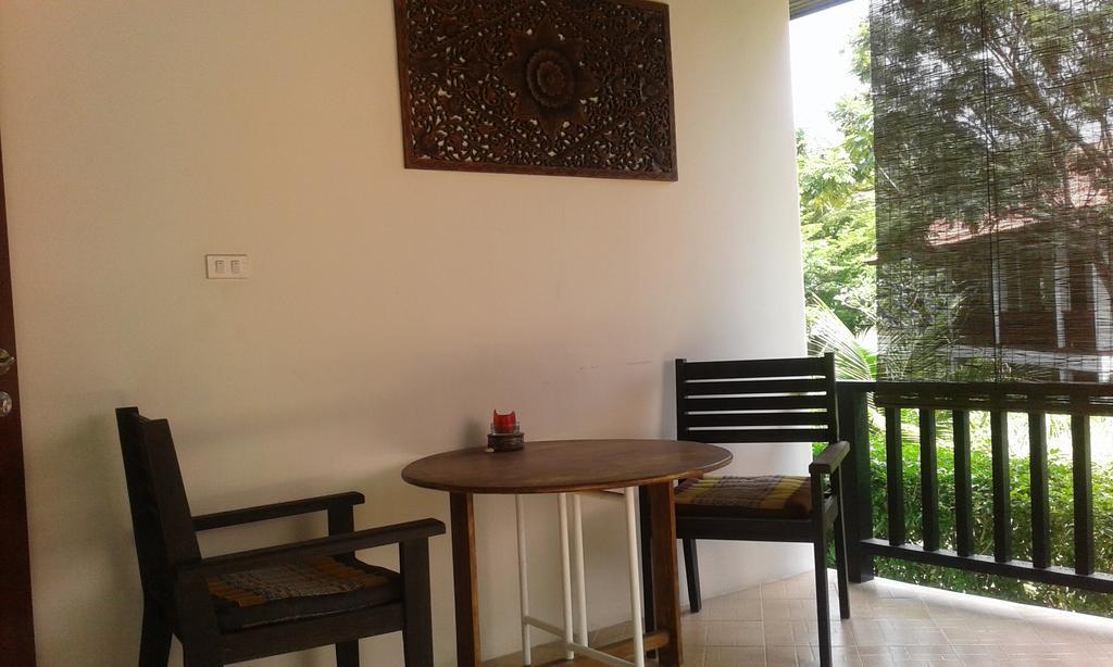Ban Tai River Gardens Rumah percutian