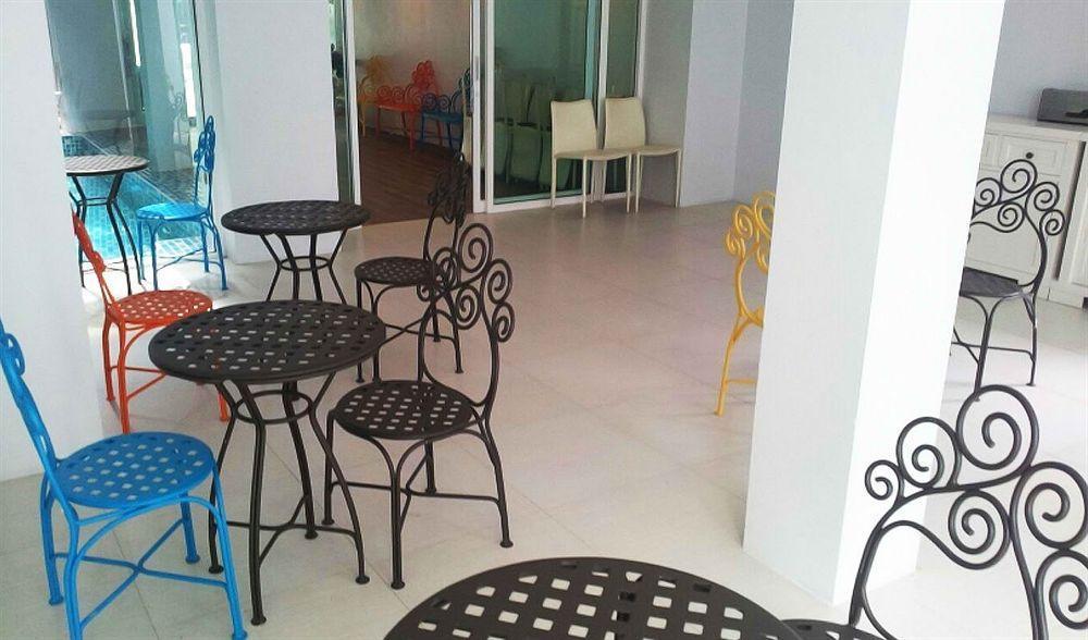 Hotel Nantra 3*