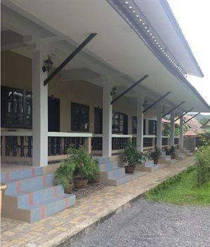 Samui Seabreeze Place Hotel 3*