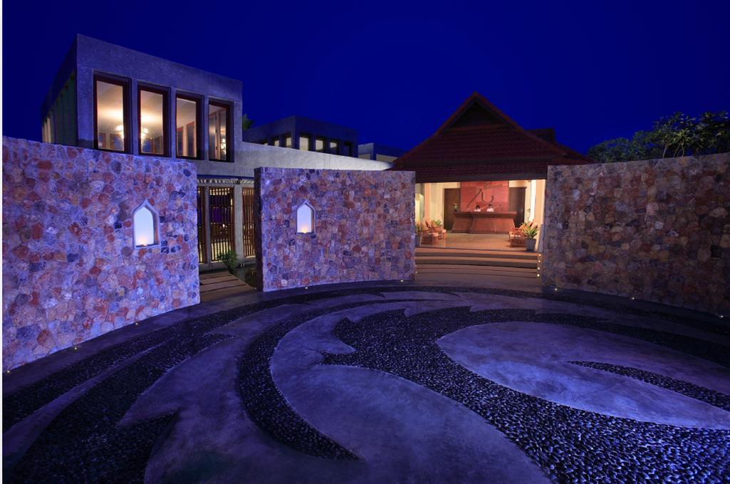 Prana Hotel Strand Bang Rak