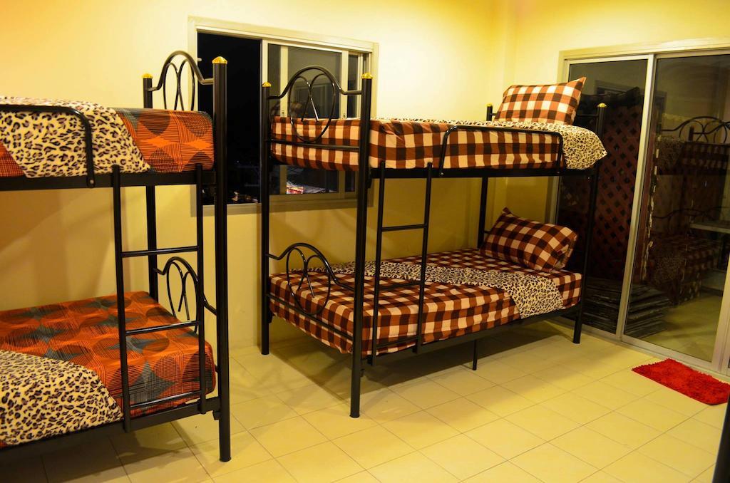 Albergue Let' Go Backpackers Bophut
