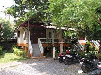 Hotel Buathong 2*