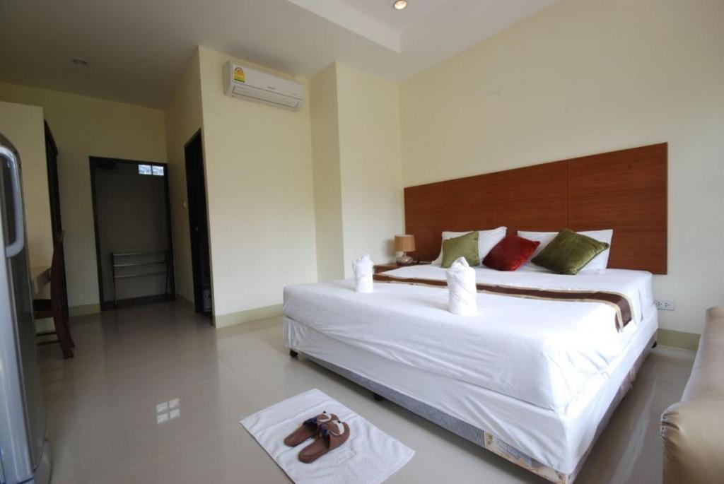 Apartment Buathong Place