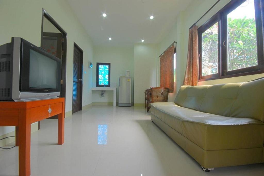 Buathong Place Lamai Beach (Koh Samui)
