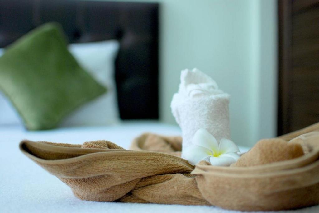 Buathong Place Apartment