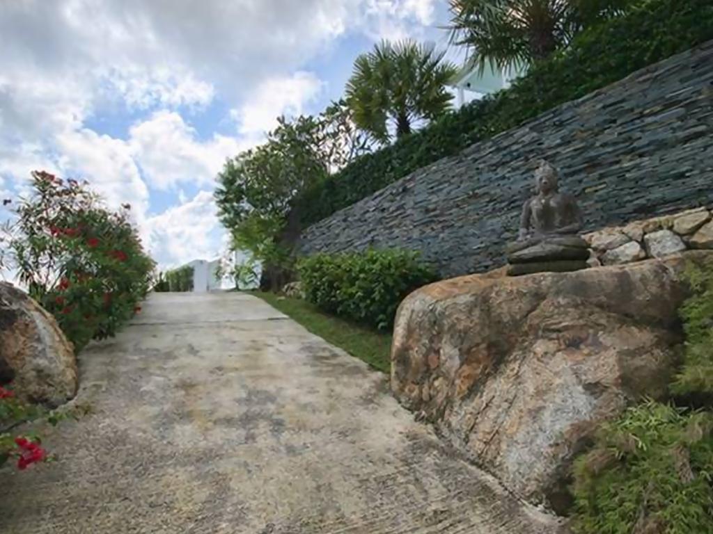Baan Fhan Talay