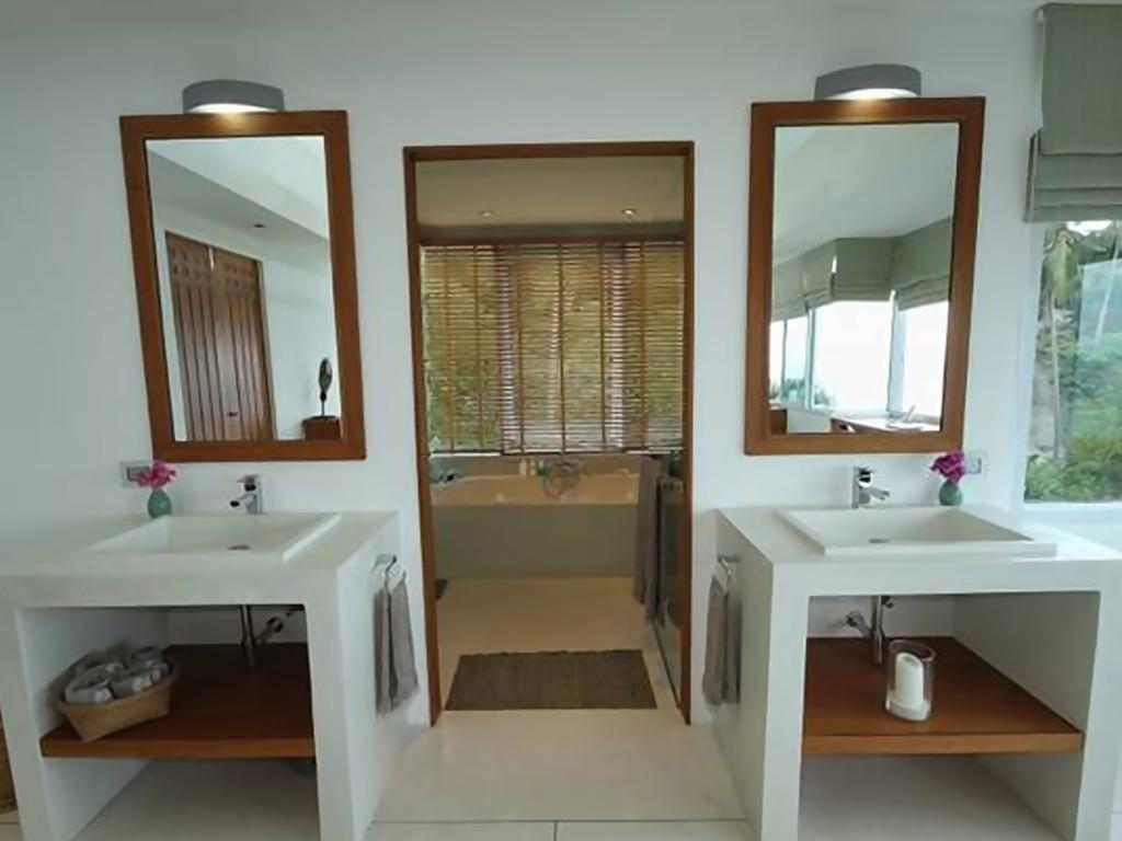 Villa Baan Fhan Talay Laem Set Beach