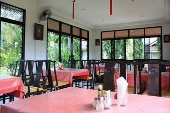 Baan Saen Sook Hotel