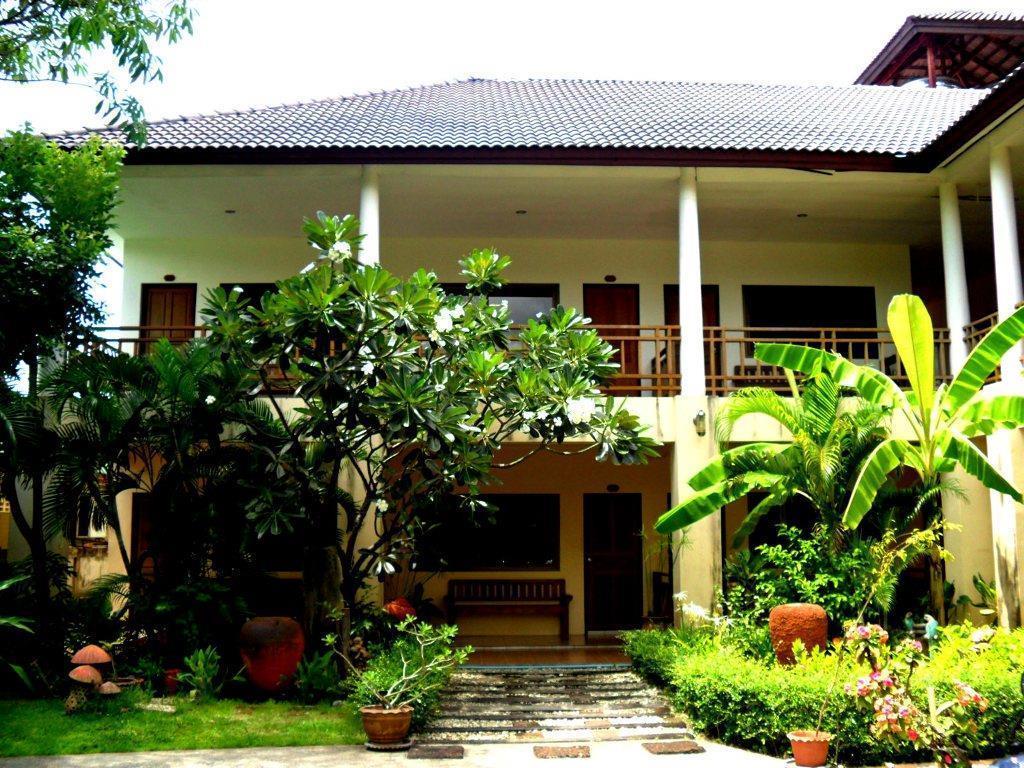 Baan Pitcha บ้านพิชชา Hotel 2*