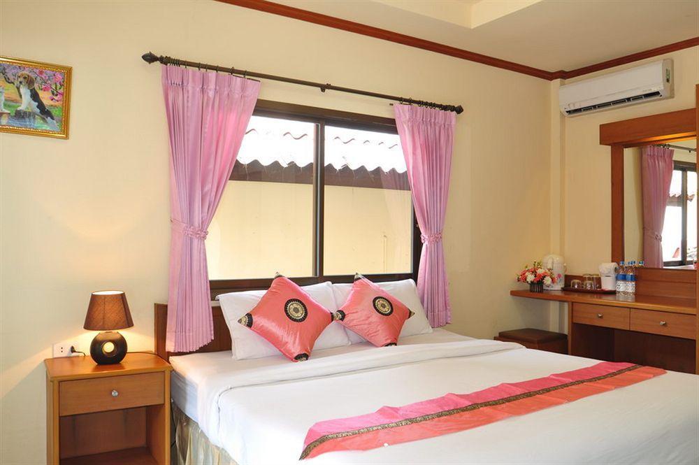 Island View Guest house 2*