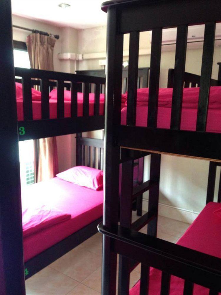 Baan Smile Place Albergue *