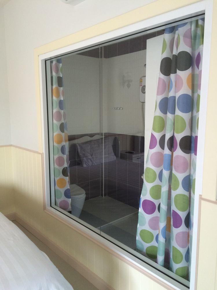 Suite Villa Hotel Choeng Mon
