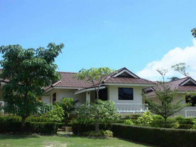 Baan Saen Sook